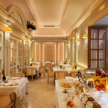 Casa Del Poeta Hotel 4*