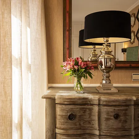 Casa Del Poeta Hotel 4*