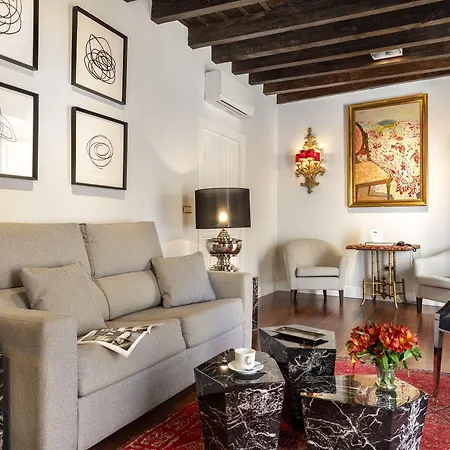 Hotel Casa Del Poeta