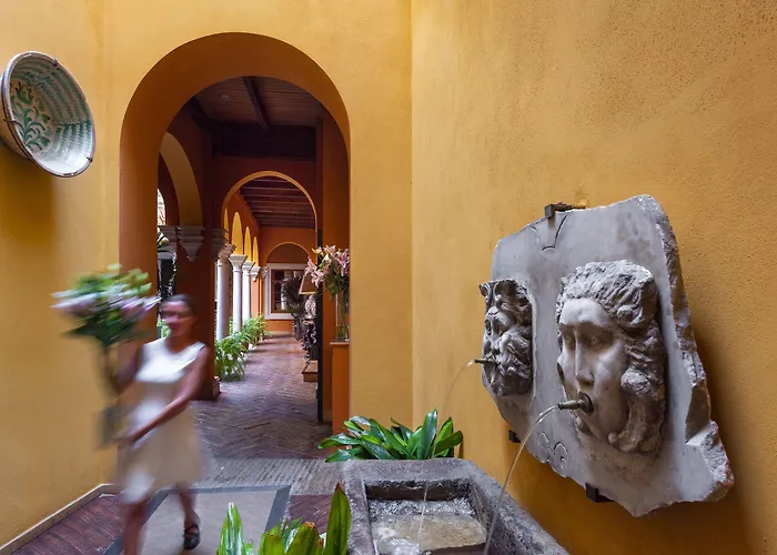 Casa Del Poeta 4*