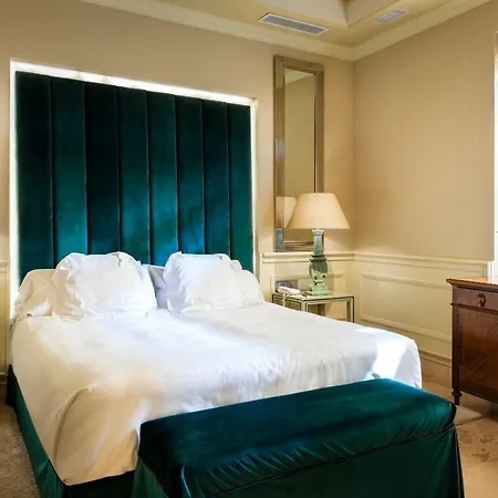 Casa Del Poeta 4* Seville